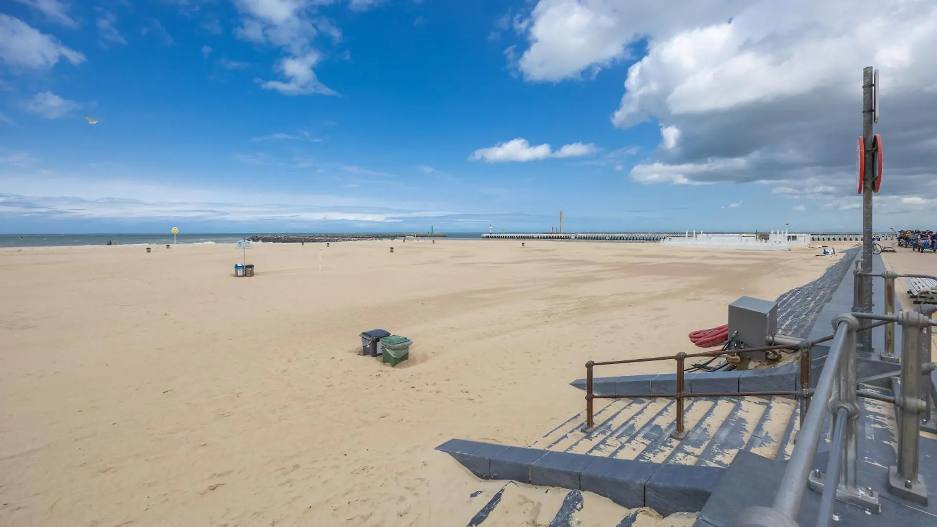 Osborn Heaven Apartment Ostend Belgium